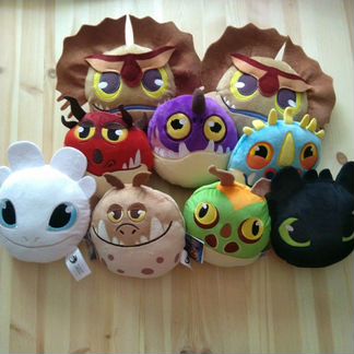 Коллекция игрушек подушек приручи всех драконов