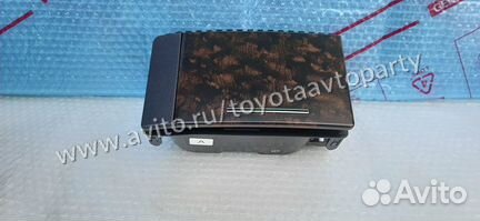 Подстаканник Toyota Land Cruiser 200 2008-2015 NEW