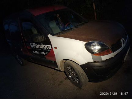 В разбоое Renault Kangoo 1,2л