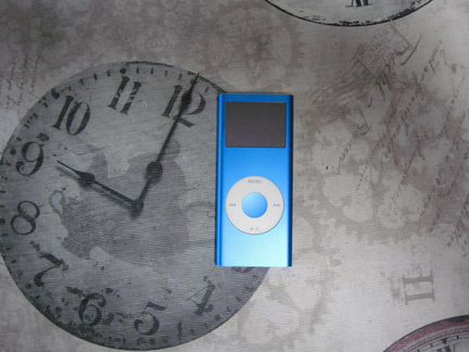 Плеер Apple iPod Nano 2-го поколения 4GB