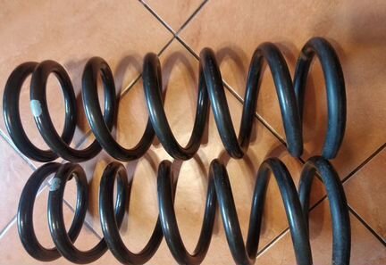 Пружины передние и задние Fx 35