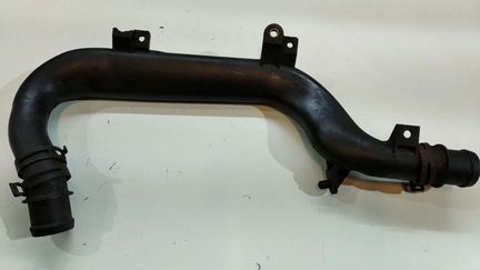 7H0121065L патрубок воды VW T5 BNZ BPC