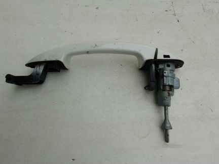 Ручка двери передняя левая Volkswagen Passat Cc