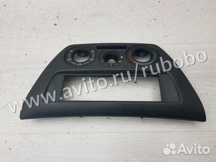 Накладка торпеды Mitsubishi Lancer 9 4G18 2004