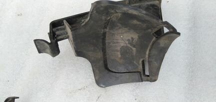 Кронштейн расширительного бачка Мерседес W639