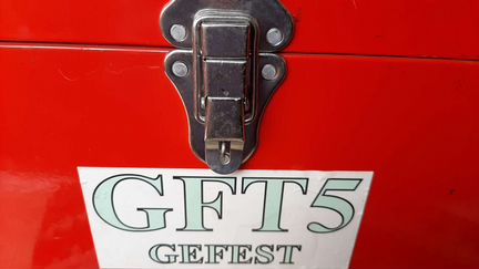 Монтажный пистолет