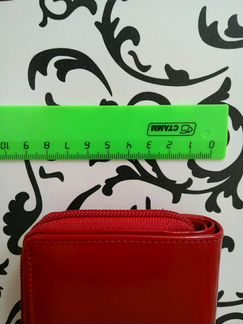 Красный кошелёк, новый