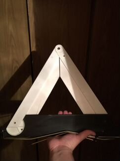 Знак аварийной остановки BMW