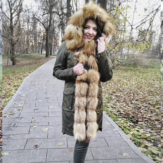 Зелёная парка с мехом лисы