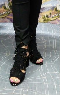 Ботильоны на каблуке