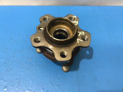 Ступица задняя левая Bmw 7-Я Серия G12 N74B66B