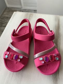 Босоножки Crocs C8