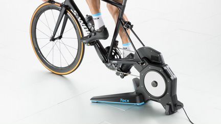 Tacx Flux 2 Smart Велостанок
