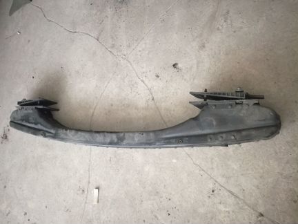 Усилитель заднего бампера Мерседес 220