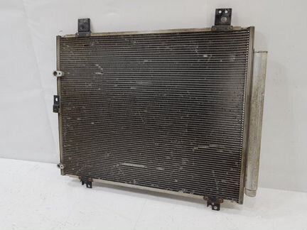 Радиатор кондиционера Toyota Hiace 2005