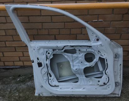 Дверь Левая передняя BMW 1 кузов E87 оригинал