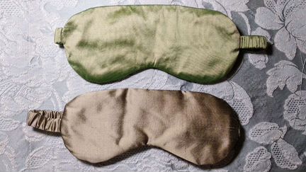 Шелковая маска для крепкого сна