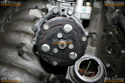 Компрессор кондиционера 4A91 1.5 Mitsubishi