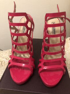 Лаковые босоножки Gianni Renzi