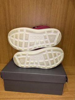 Кроссовки Ecco 25р