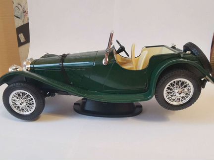 Моделька BMB 502 коллекционная, масштаб 1:18