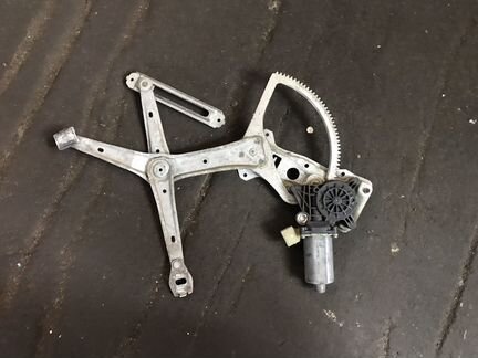 Стеклоподъемник Мерседес w202 / w170 электро