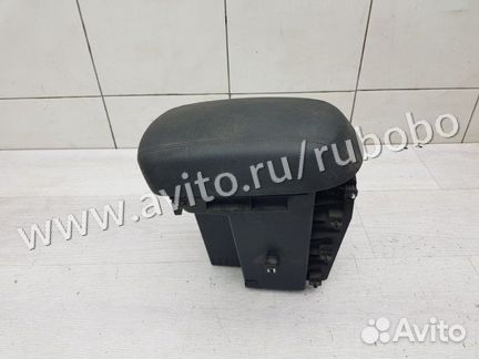 Подлокотник Kia Sportage 3 G4KD 2011
