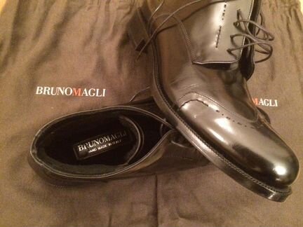 Зимние ботинки новые Италия Bruno Magli р 41 мех