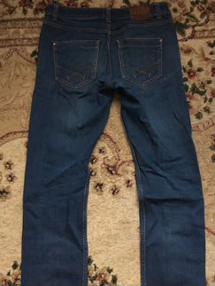 Джинсы