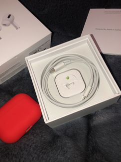 Беспроводные наушники AirPods Pro