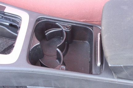 Подлокотник Volkswagen Passat B6 variant 357 2.0