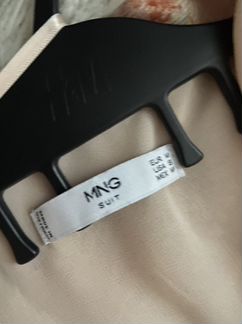 Платье mango