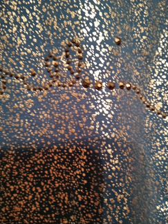 Новая кофточка с серебристым напылением