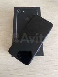 Apple iPhone 7 32 Гб «Черный оникс»