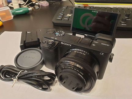 Sony Alpha A6400 kit 16-50mm