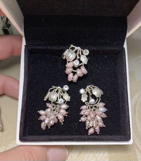 Украшения из серебра, сапфир, гранат, жемчуг, янта