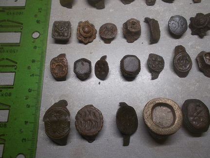61 штука Щитки перстней 14-19 век Оригинал