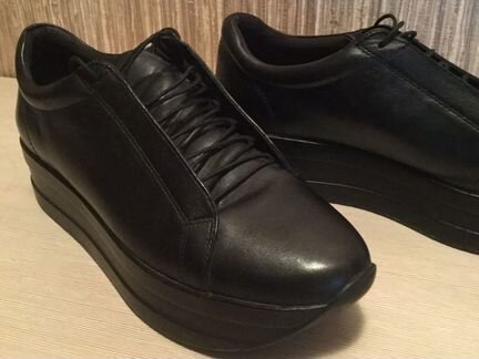 Кроссовки женские vagabond