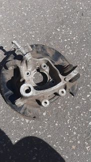 Bmw E39 седан задний левый кулак, цапфа