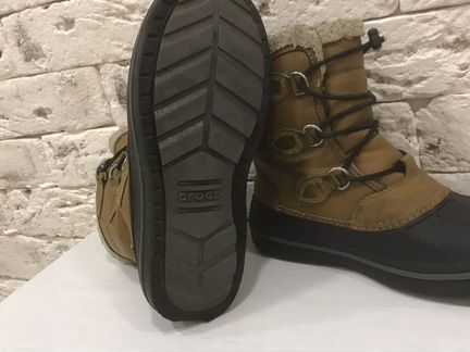 Зимние ботинки Crocs j3