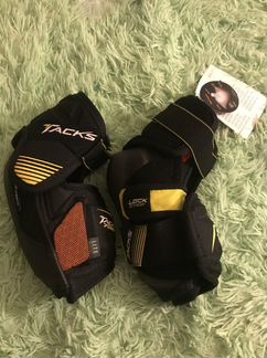 Новая хоккейная экипировка (щитки)