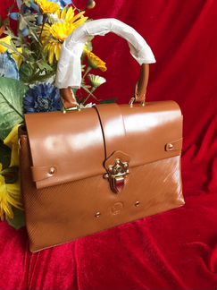 Сумка Louis Vuitton сумки LV кожа