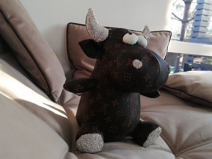 Бычок Louis Vuitton