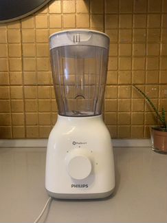 Блендер электрический Philips HR2100