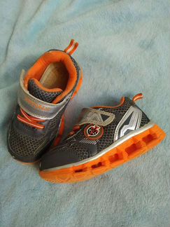 Кроссовки для мальчика