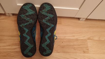 Футбольные бутсы Adidas Nemezis 17.3 TF