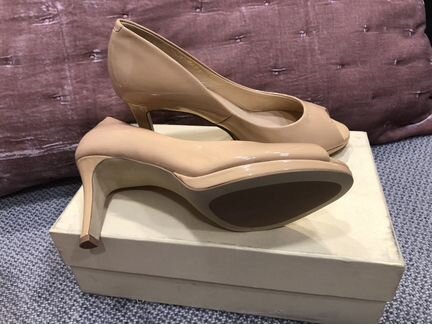 Туфельки новые размер 38