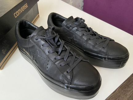 Кроссовки converse