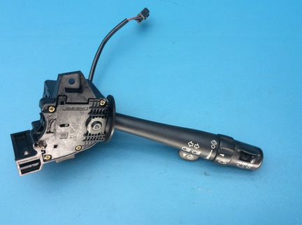 Подрулевой переключптель Chevrolet Trailblazer