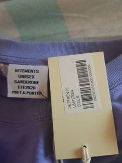 Футболка vetements